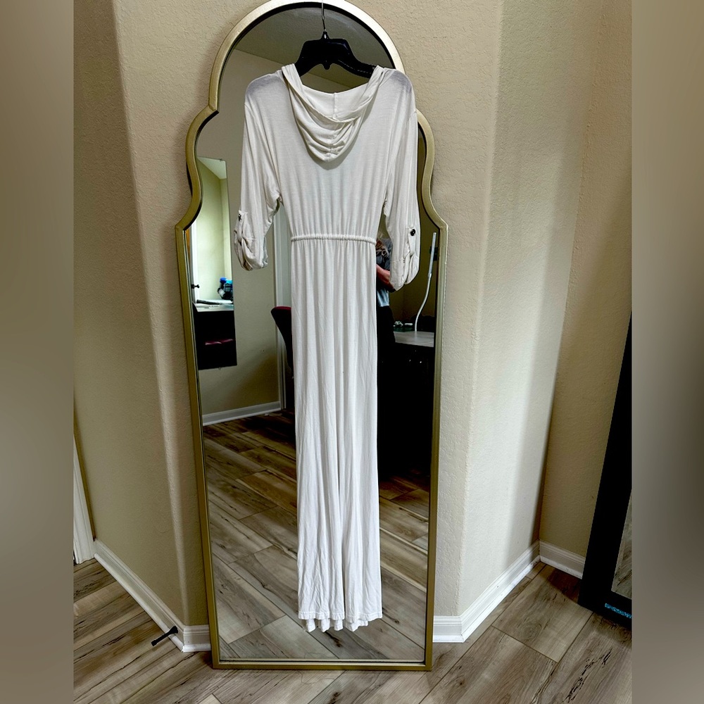 Gently used bathing suit dress/ cover ( everything but water ) M